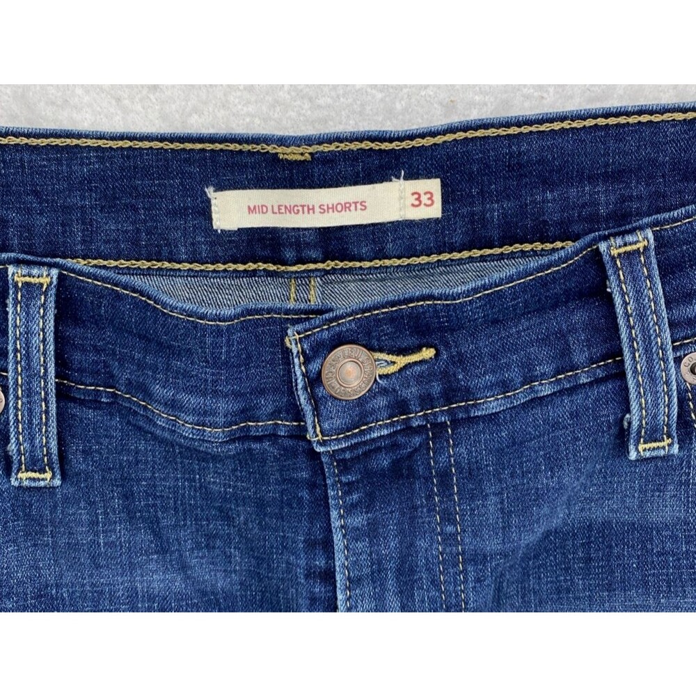 Levi's Mid Length Shorts Womens Size 33 Blue Denim Cuffed Stretch Flat Front - Picture 4 of 11